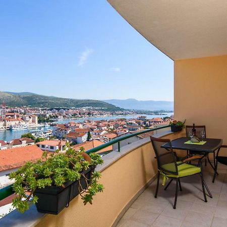 Apartment Trogir City ภายนอก รูปภาพ