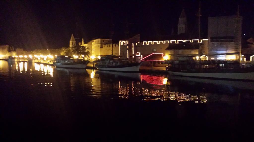 Apartment Trogir City ภายนอก รูปภาพ