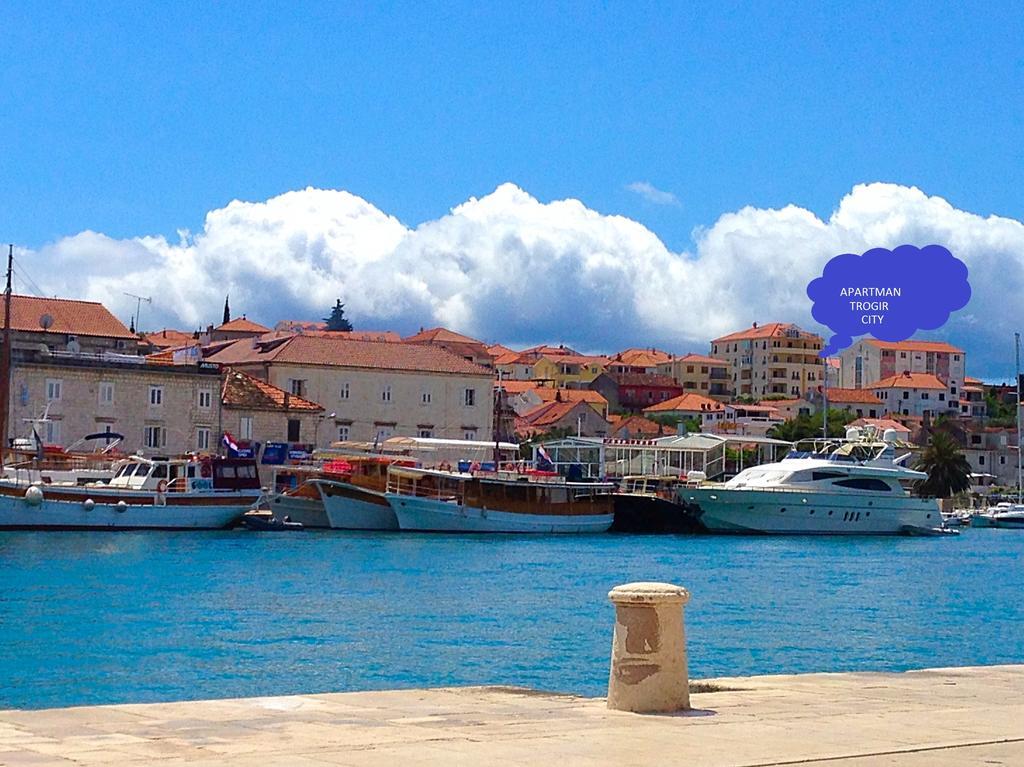 Apartment Trogir City ภายนอก รูปภาพ