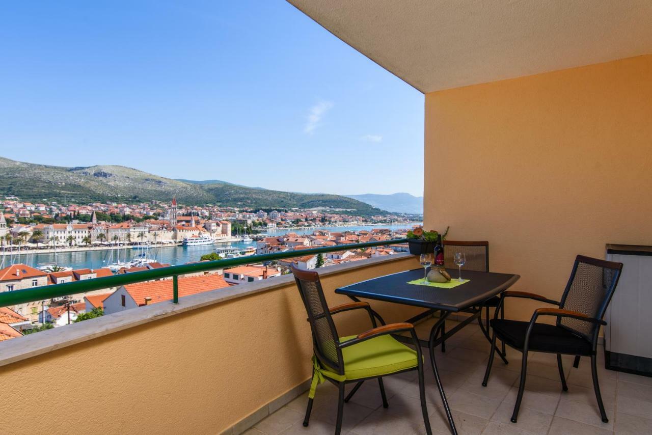 Apartment Trogir City ภายนอก รูปภาพ